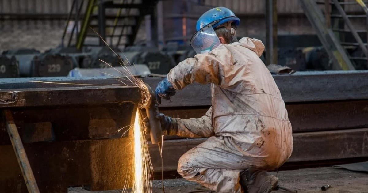 Pymes en alerta: morosidad y crisis crediticia acorralan la industria