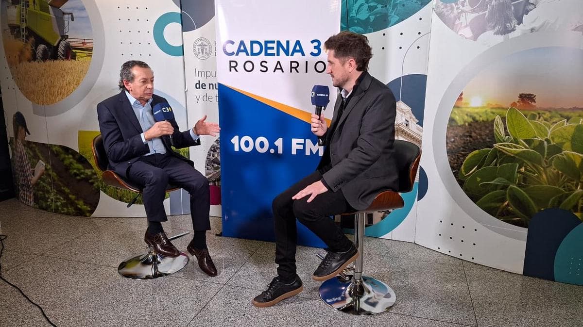 Sica insta a empresas a olvidar el dólar y enfocarse en competitividad