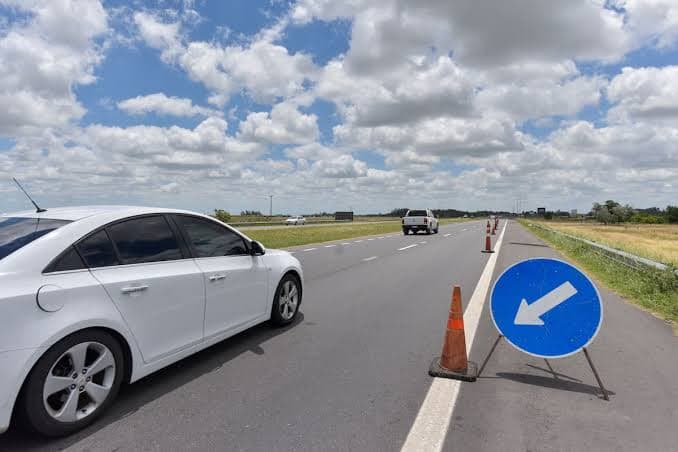 Argentina privatiza casi 3.900 km de rutas nacionales