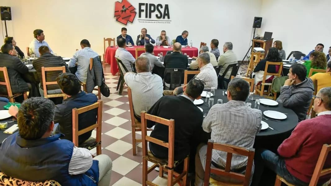 Salta reorganiza líneas de crédito para pymes y emprendedores