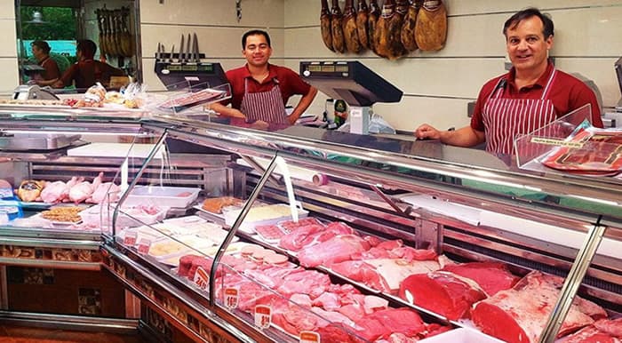 "Los que compraban dos kilos ahora llevan uno": así cayó el asado argentino en 2026