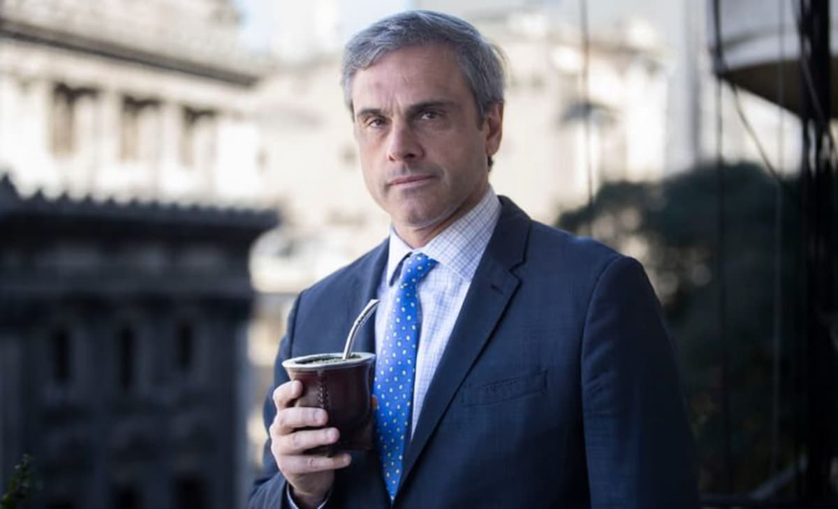 Michel predice victoria peronista en balotaje para 2027